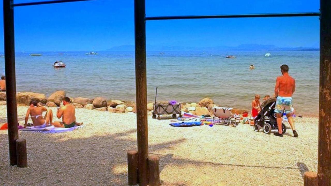 Appartamento Peschiera Peschiera del Garda Exterior foto