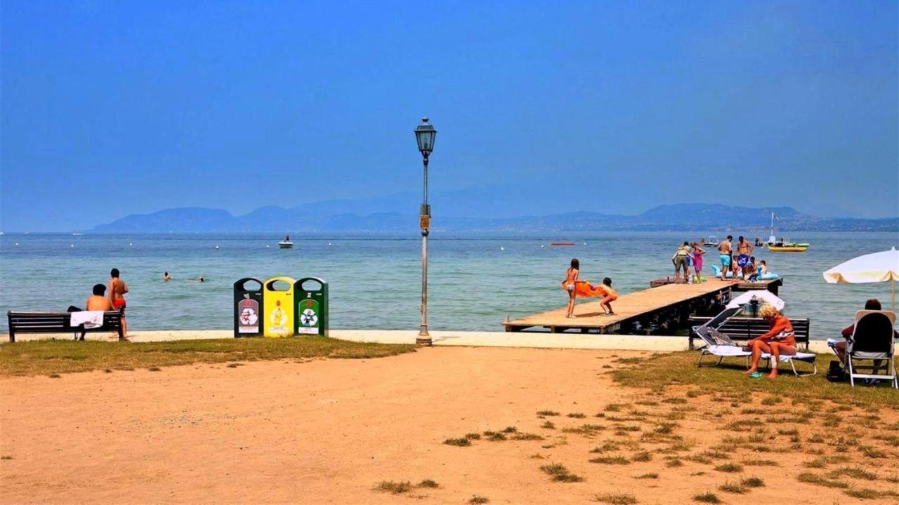 Appartamento Peschiera Peschiera del Garda Exterior foto