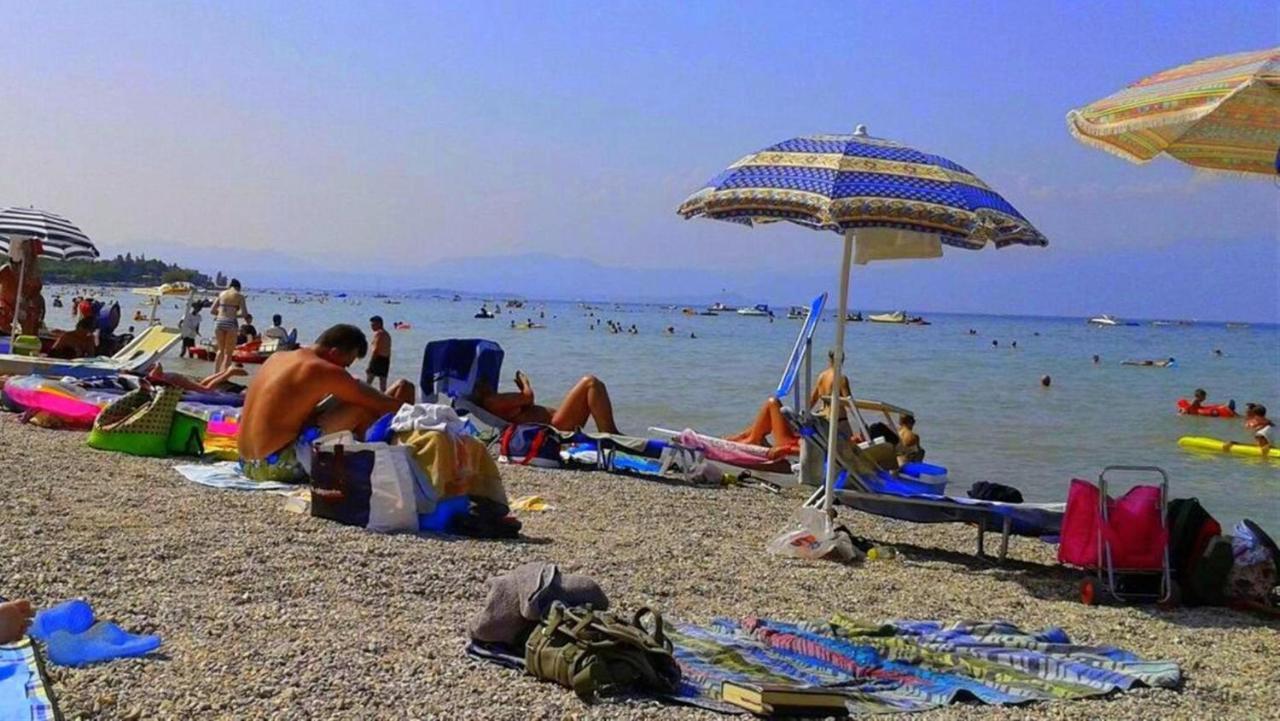 Appartamento Peschiera Peschiera del Garda Exterior foto